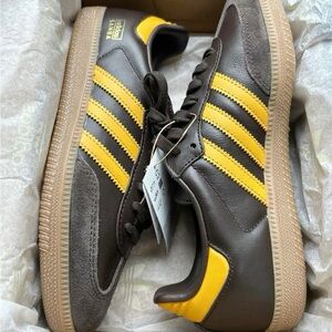 Adidas sambas leather brown